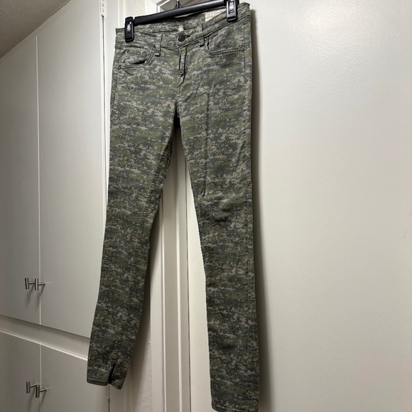 Pixel camo Rag & Bone skinny jeans - size 27/  29 - Picture 1 of 7